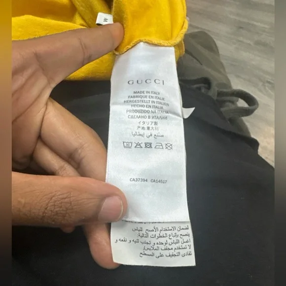 Gucci Mustard Text Tee - Picture 8 of 8